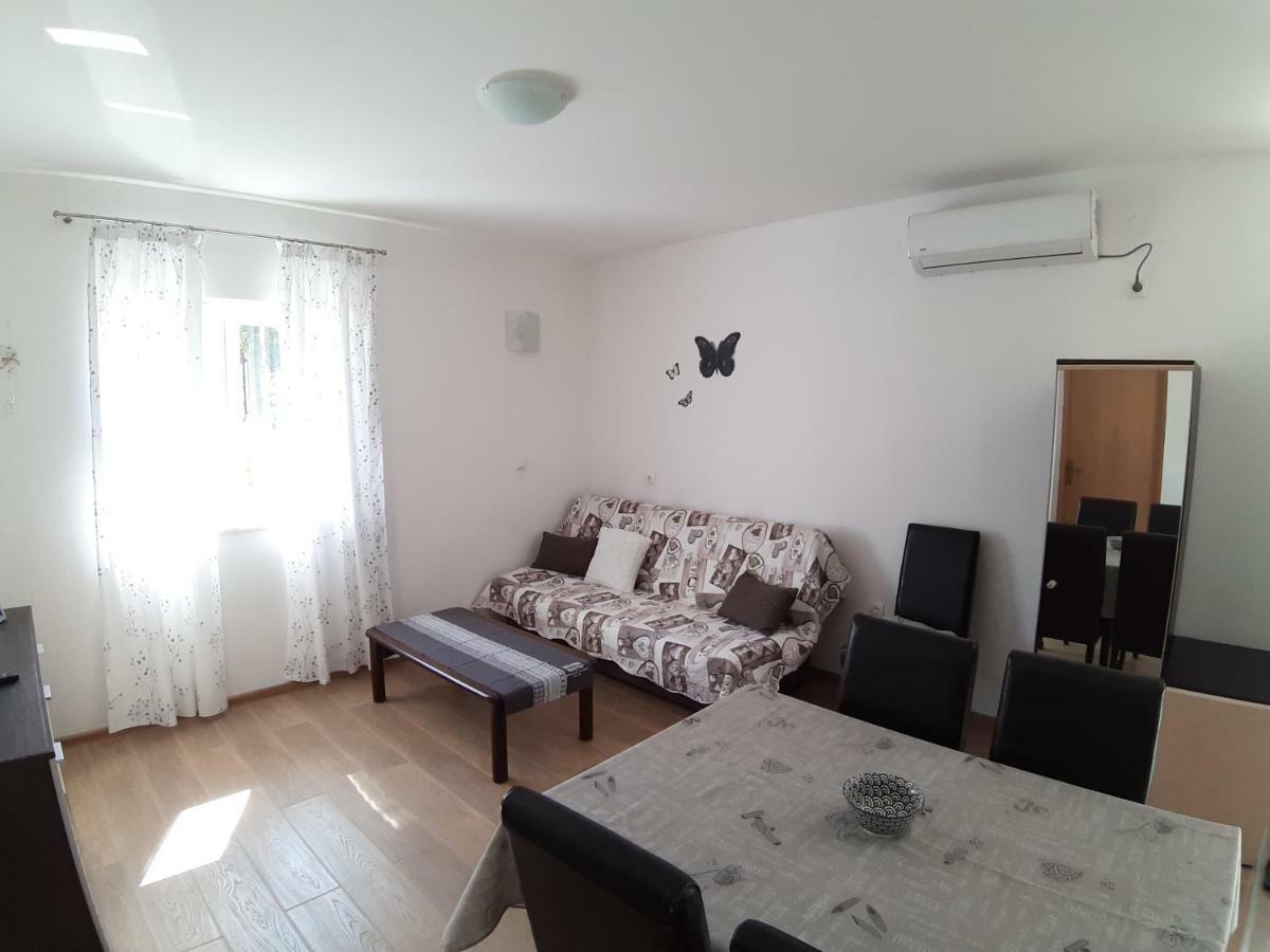 Apartment Butterfly Split - For Rest And Relaxation Eksteriør bilde